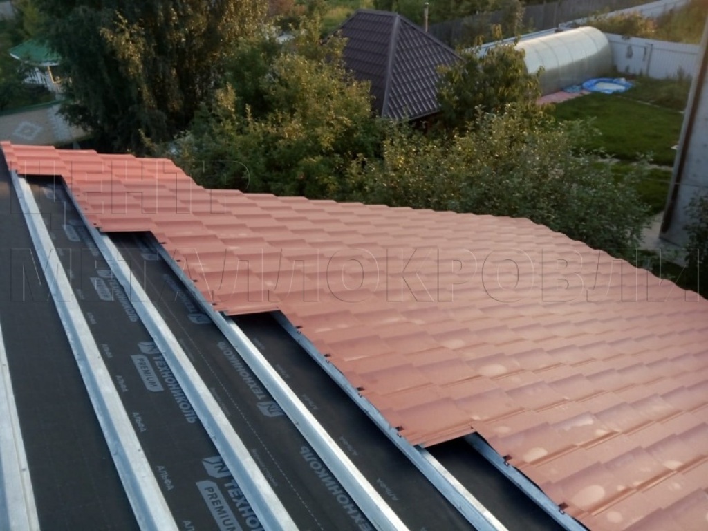 Металлочерепица Геркулес 8004 терракотовый Стальной Бархат от Центра Металлокровли в Костроме