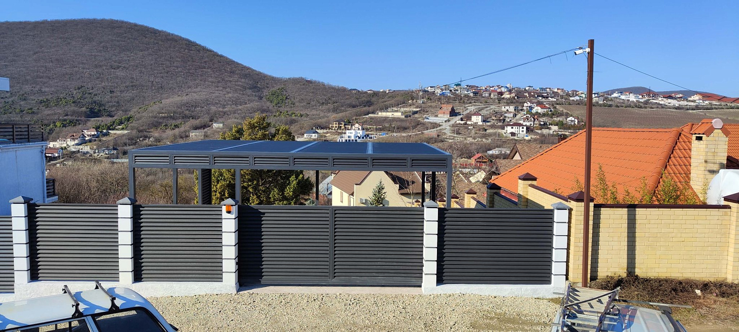 Забор-жалюзи + Пергола из ламелей Еврожалюзи